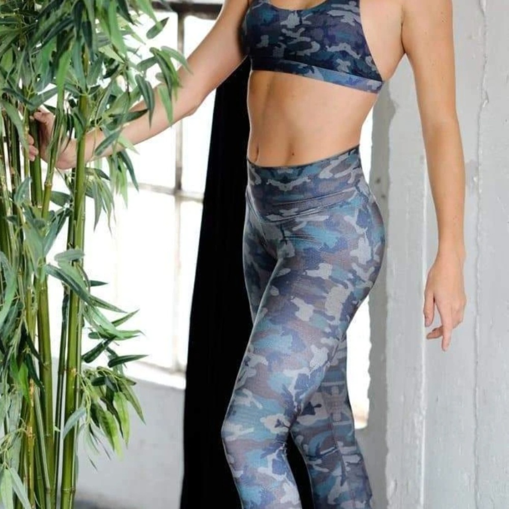 CAMO HIGH WAISTED LEGGING